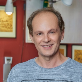 Bedřich Liška (Adrian Jastraban) strávil v seriálu Ulice dlouhých 17 let.