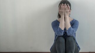 Lenka (44): Z těžké životní krize mi pomohla moje matka. I když už dvacet let nežije