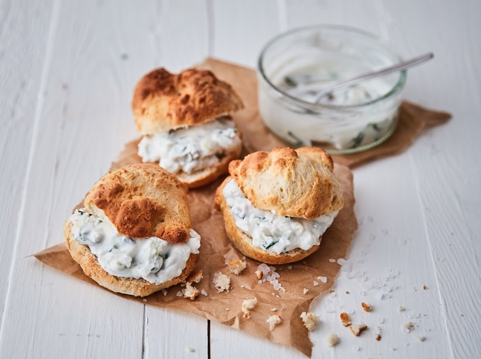 Houstičky s tvarohovou pomazánkou