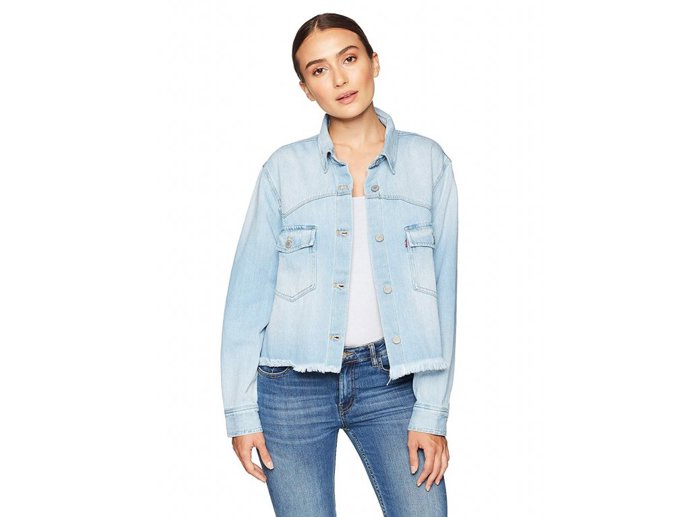 Džínovou bundu v šatníků musíte mít! 
