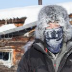 Kožešiny jsou tady nezbytností, jedině ony udrží hlavu v teple.