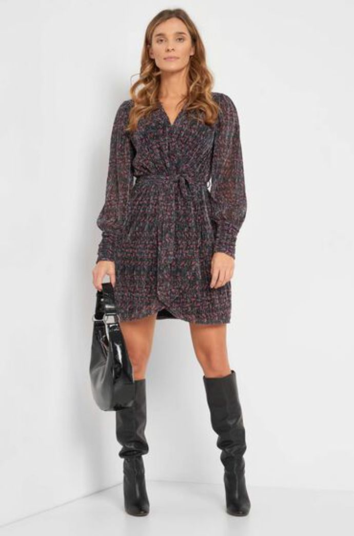 Jejich velkou výhodou je to, že se dají nosit na každou příležitost.