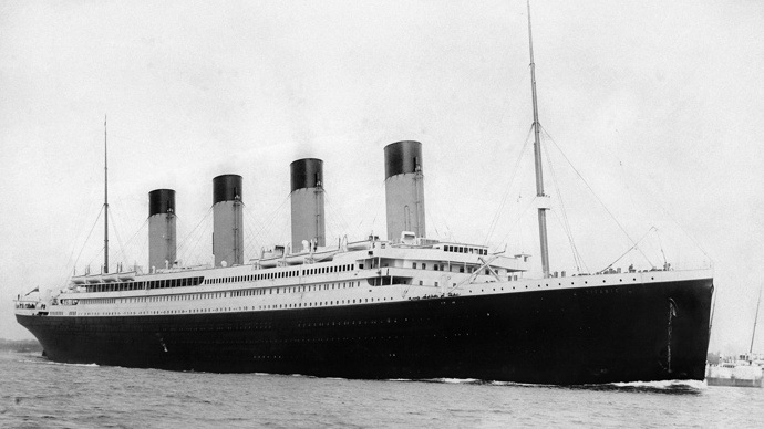 Violet Jessopová se plavila na Titanicu při jeho první a také poslední plavbě. I tuto katastrofu přežila bez nehody.