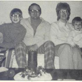 Rodina Dahmerových. Jeffrey je první zleva.
