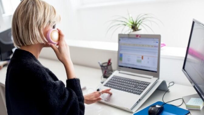 Beauty nepřítel jménem modré světlo