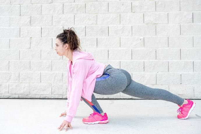 Sportovní oblečení by mělo být hlavně pohodlné, jedině tak vám dovolí každý pohyb.
