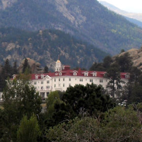 V roce 1911 došlo v hotelu k mohutné explozi, kterou způsobil únik plynu.
