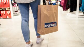 Na Praze 6 otevřelo svou novou prodejnu Sportisimo, zatím bude sloužit pro výdej objednávek z e-shopu