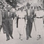 Jako žena ministra Krčmáře se Míla Pačová dostala do vysoké společnosti a věnovala se také podpoře kultury. Na snímku je herečka druhá zprava, její manžel druhý zleva.