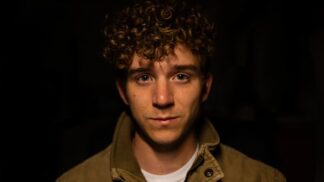 Filip (24): Na hřbitově jsem potkal zvláštní dívku. Málem jsem se do ní zamiloval, než jsem zjistil mrazivou skutečnost