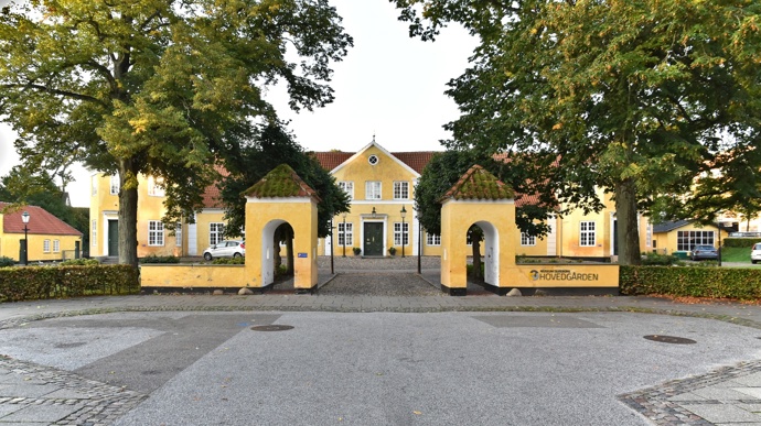 Mumie Tollundského muže je nyní uchována v muzeu v Silkeborgu. Skutečná je ale jen hlava, tělo je již kopie.