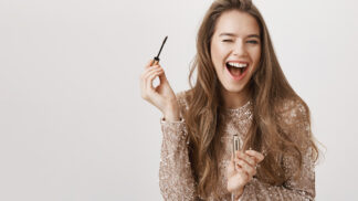 Jak správně vybrat řasenku? Záleží na délce, tvaru i hustotě řas