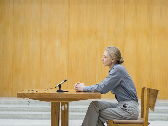 Pomoci mu může jedině kontroverzní lékařka Tatiana Yurievna.