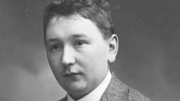 Jaroslav Hašek si od mládí s pravidly hlavu nelámal. Také proto střídal školy, zaměstnání i ženy...