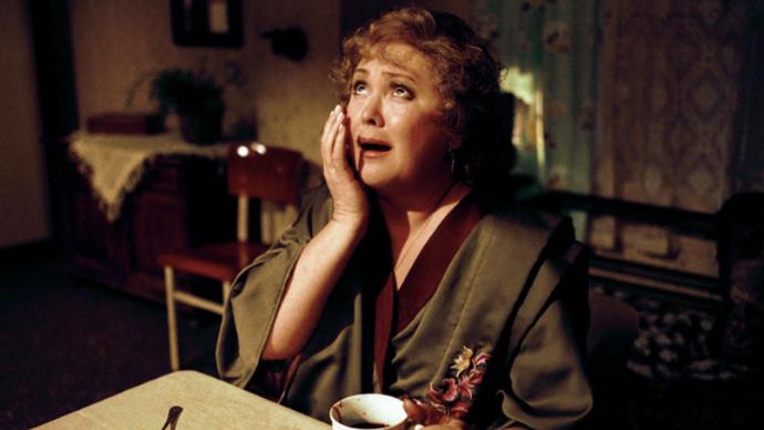 Naďa Konvalinková si zahrála také v seriálu Případy detektivní kanceláře Ostrozrak .