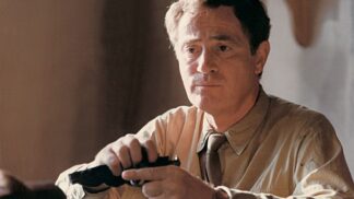 "Když dnes vzpomínám na svého učitele, podle kterého jsem napsal Igora Hnízda, už si jej neumím vybavit. Tříska mi ho přebil," uvedl Zdeněk Svěrák