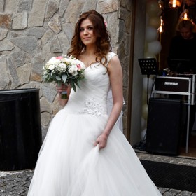 Lucie vynesla krásné svatební šaty ze salonu San Verità. Vybírala je opravdu dlouho.