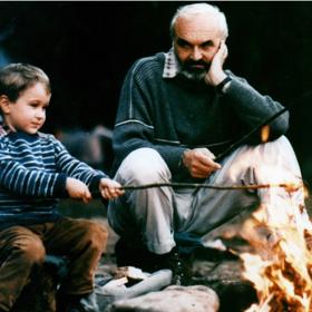 Jednoho dne se mu do cesty připlete malý Kolja (Andrej Chalimon)... 