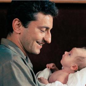 Ondřeji Vetchému bohužel zemřel den před startem natáčení otec. Prohrál boj s leukémií. 