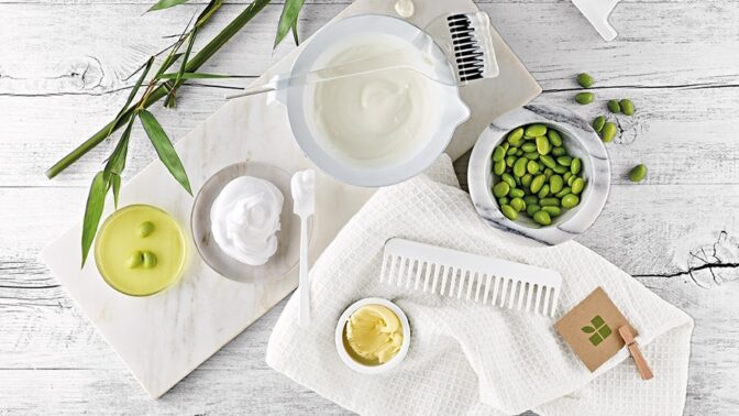 Pečujte o své vlasy profesionálně, ale doma. Pomůže vám Rohlik.cz