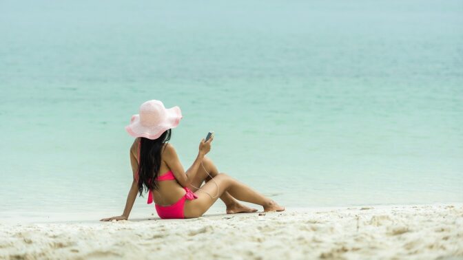 Krásná pleť na dovolenou? Na co se zaměřit a čemu se vyhnout?