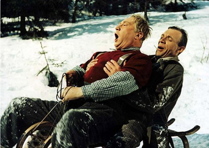 Anděl na horách: Revizor Gustav Anděl (Jaroslav Marvan) se tentokrát vypraví na zimní dovolenou do Tater, aby tam poznal nastávající svého syna Mirka.