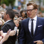 „Vždy jsem toužil po roli špióna. Pro herce je to dobrá zkušenost. Hrajete totiž zcela jinou postavu, než kterou ve skutečnosti jste."