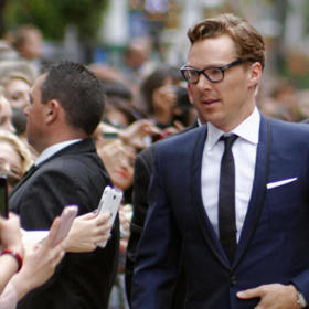 „Vždy jsem toužil po roli špióna. Pro herce je to dobrá zkušenost. Hrajete totiž zcela jinou postavu, než kterou ve skutečnosti jste."