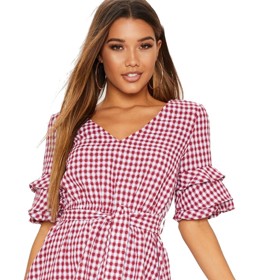 Prettylittlething, gingham šaty tea střihu. 775 Kč