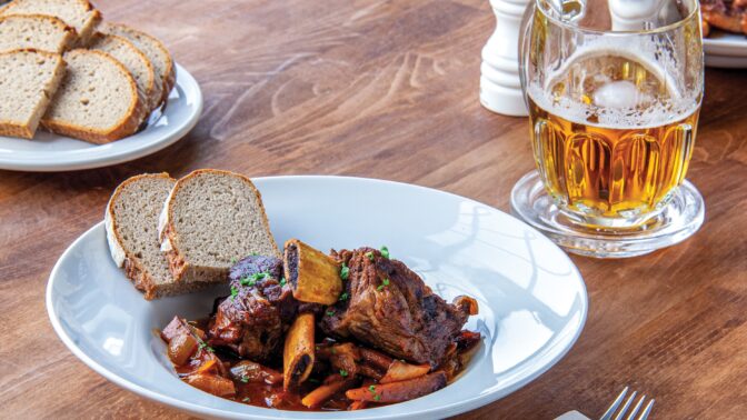 Plzeňský kraj na talíři: Recepty, které potěší všechny milovníky piva!