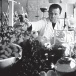 Značka Yves Rocher se zrodila v roce 1959 z vize pana Yvese Rochera.