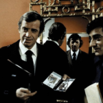 Jean-Paul Belmondo si i v tomto filmu obstaral všechny kaskadérské kousky sám.