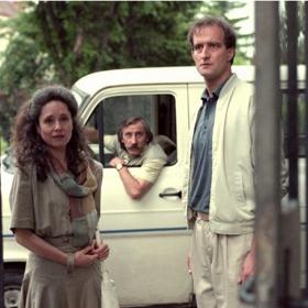 Jenže v roce 1983 byla u nás emigrace považována za nezákonné opuštění republiky.