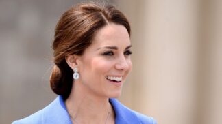 Kabelky podle Kate Middleton: Jakými kousky dotahuje své outfity k dokonalosti?