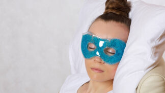 Praktické rady, jak na oteklé oči