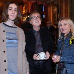 Mají syna Davida, který se také živí hudbou.