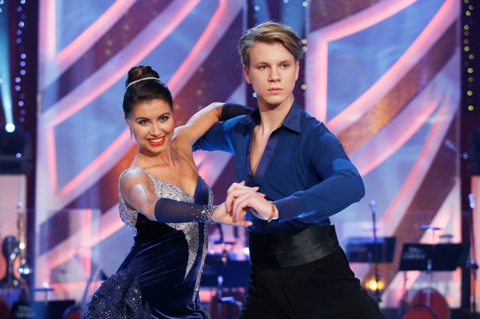 Veronika Lálová zvítězila s kolegou Zdeňkem Piškulou v první řadě StarDance.