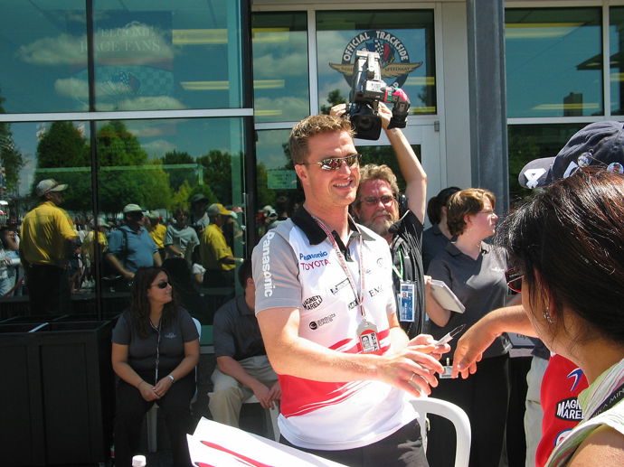 Michaelův bratr Ralf Schumacher byl také pilotem formule 1, byť jezdil jenom deset let. Není bez zajímavosti, že i Ralfův syn David závodí, ale na formuli 3.