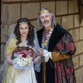 Režie filmu Jak si nevzít princeznu se ujal Karel Janák. Je to jeho sedmá štědrovečerní pohádka.