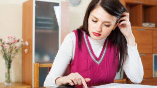 Františka (41): Už druhé Vánoce nemáme peníze na dárky. Naše děti se cítí ochuzené