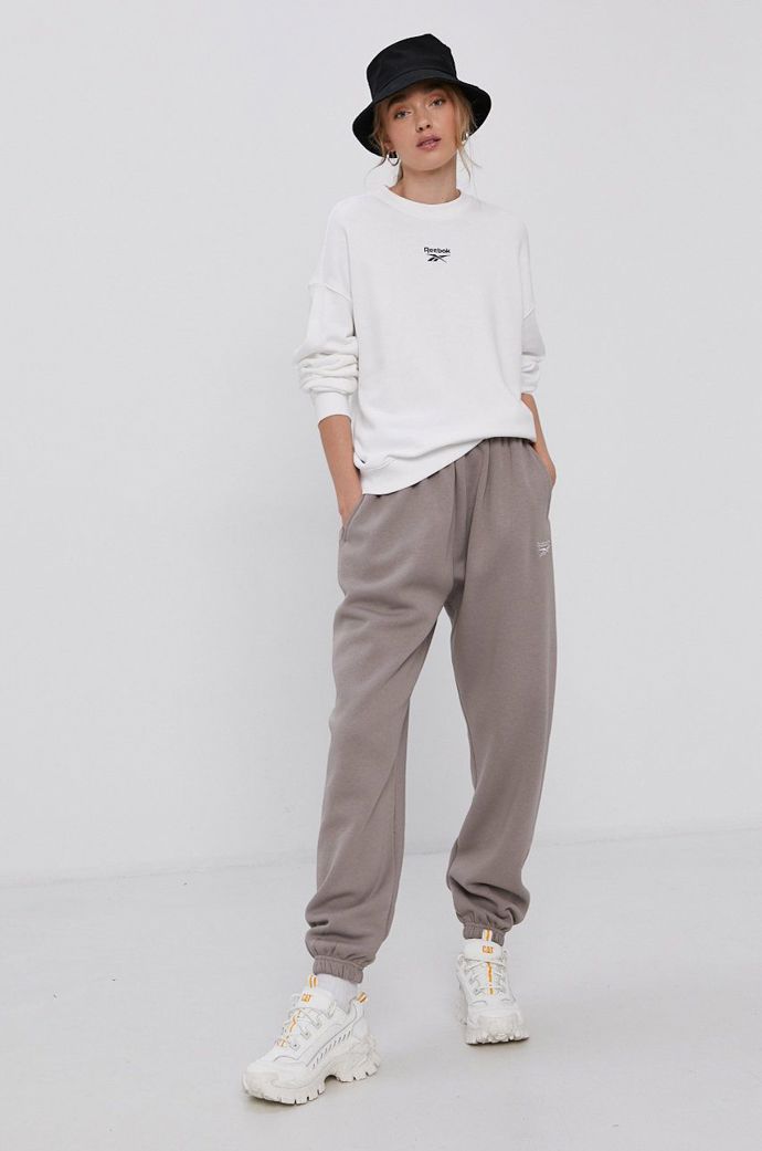 Dámské oversized tepláky pro domácí lenošení. Reebok, 999 Kč