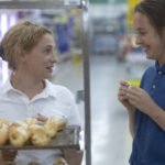 Herečka Anna Fialová se na place setkávala s kolegyní Denisou Barešovou.