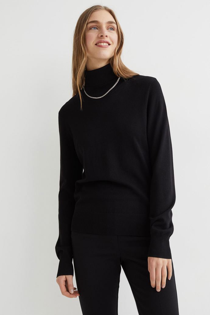 
Černý rolák z jemného úpletu, H&M, 399 Kč