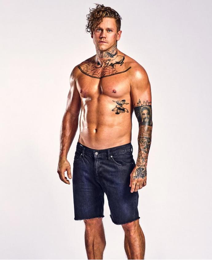 ...nebo truhlář Adam Raiter, který se proslavil díky své expřítelkyni Agátě Hanychové?