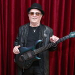 Petra Janda letos oslaví osmdesátiny, kapela Olympic šedesátiny.