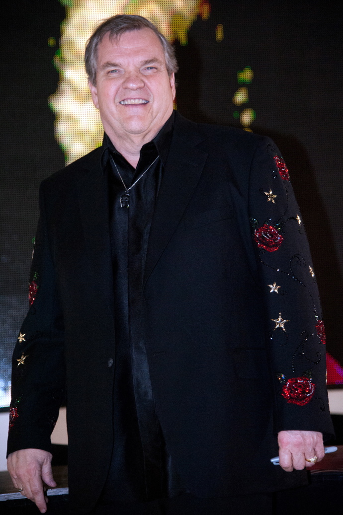 Meat Loaf měl vleklé problémy se srdcem a na svých posledních koncertech často kolaboval.