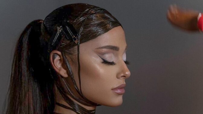 Líčení podle Ariany Grande: Získejte i vy ikonický look známé zpěvačky