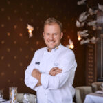 Šéfkuchař Marek Raditsch měl v restauraci na pražské Kampě možnost vařit pro velké množství zahraničních celebrit, které Prahu navštívily.