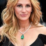 A takto mohli lidé spatřit Julii Roberts během 69. ročníku filmového festivalu v Cannes, kde vypadala jako vždy naprosto famózně.
