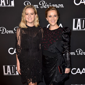 Ava Phillippe o sobě tvrdí, že je influencerka. Na Instagramu ji sleduje víc než milion lidí. Máma ji v tomto ovšem válcuje na celé čáře, díky filmovým rolím má přes 27 milionů fanoušků.